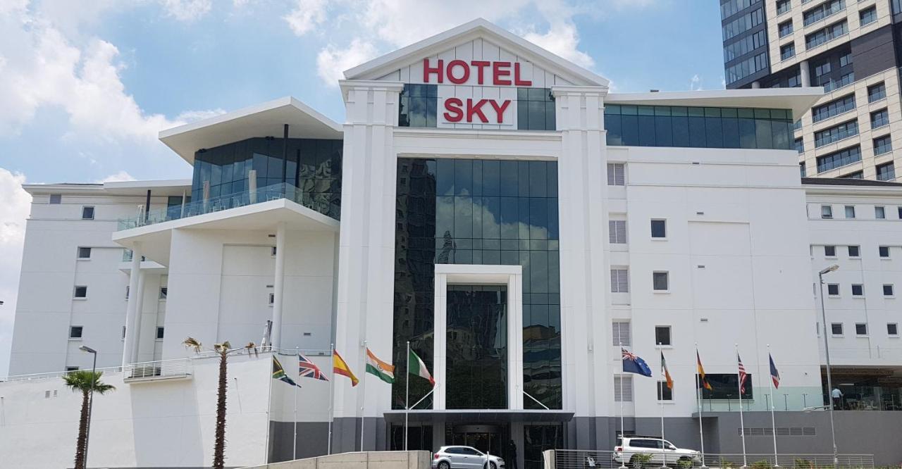 Hotel Sky, Sandton Johannesburg Exterior foto